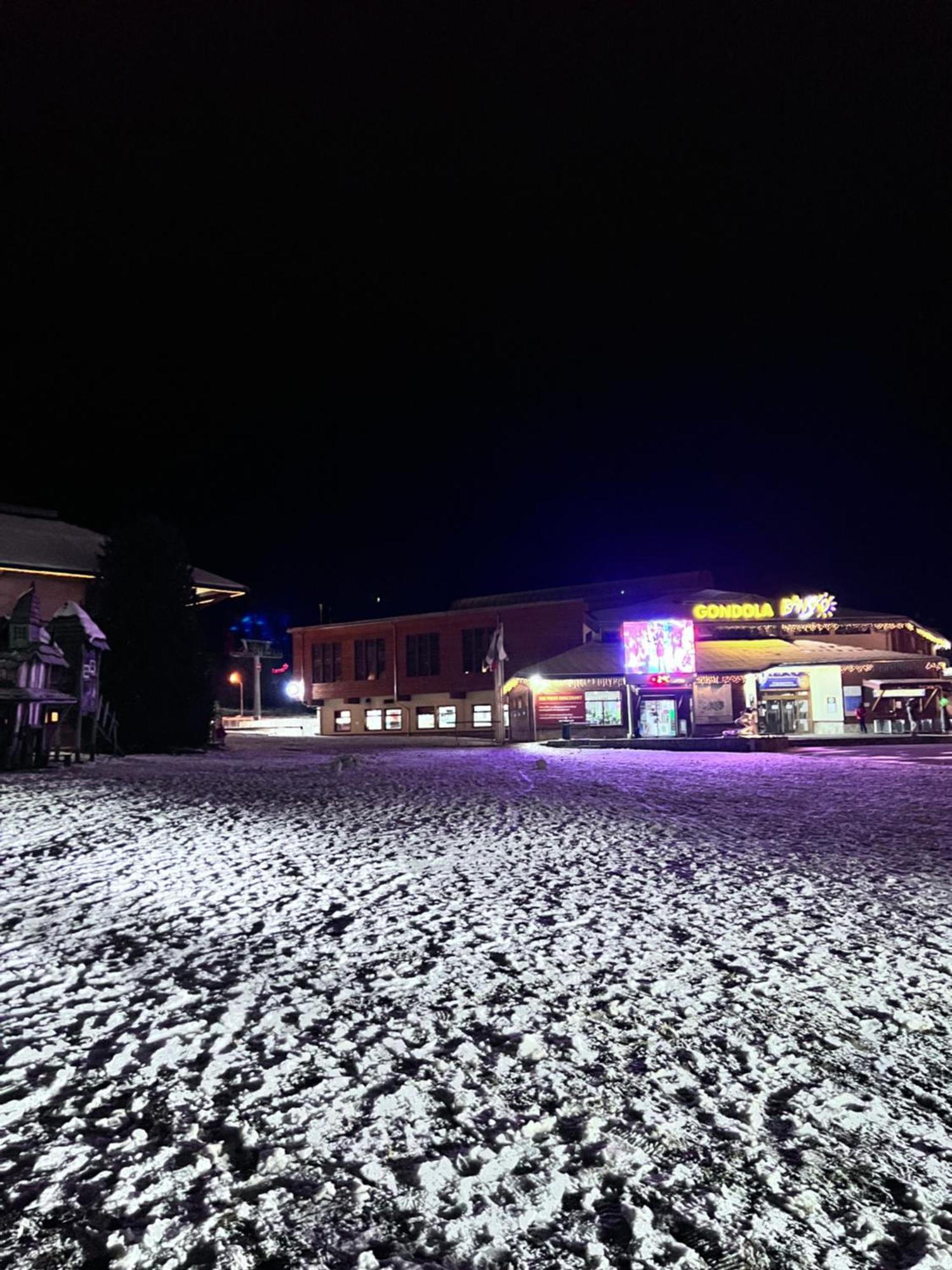 Dimitri Apartament Emerald , Near Gondola バンスコ エクステリア 写真